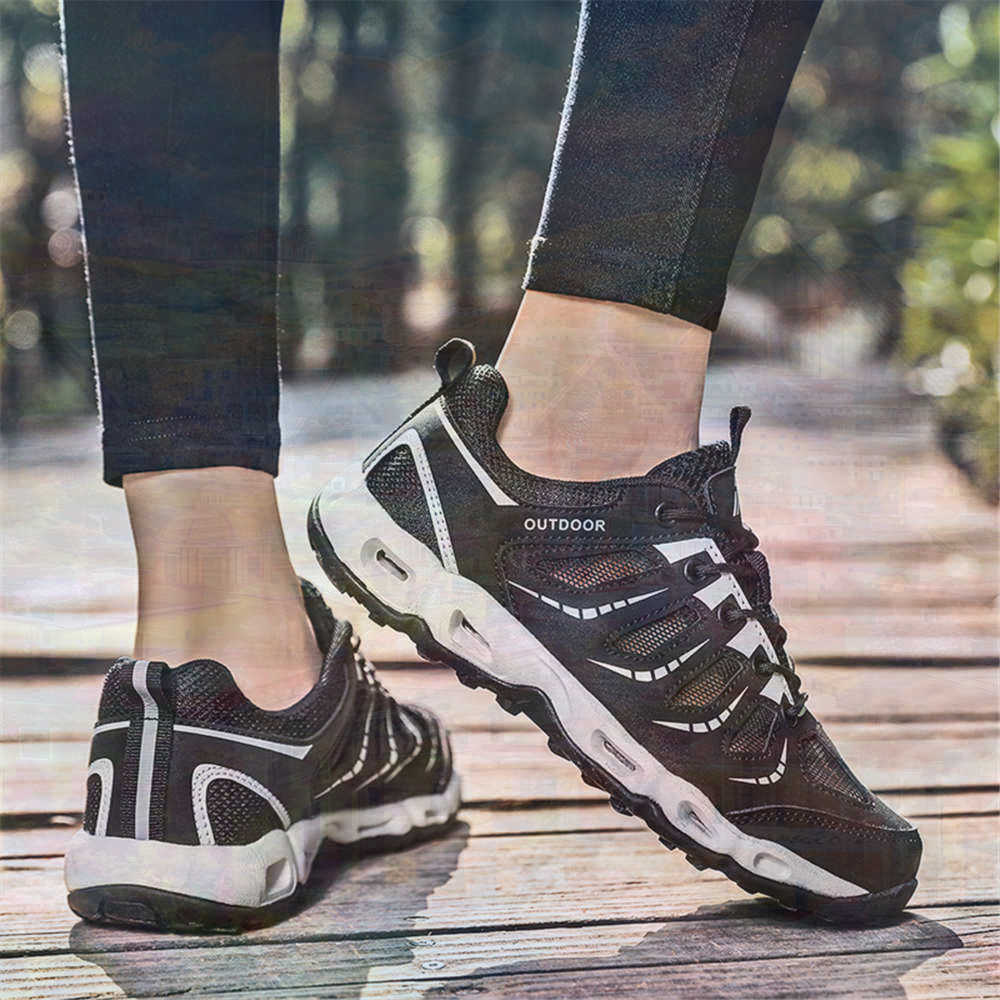 Sepatu Tenis Perak Ujung Bulat - Tech Accessories Sale ulasan dan harga
